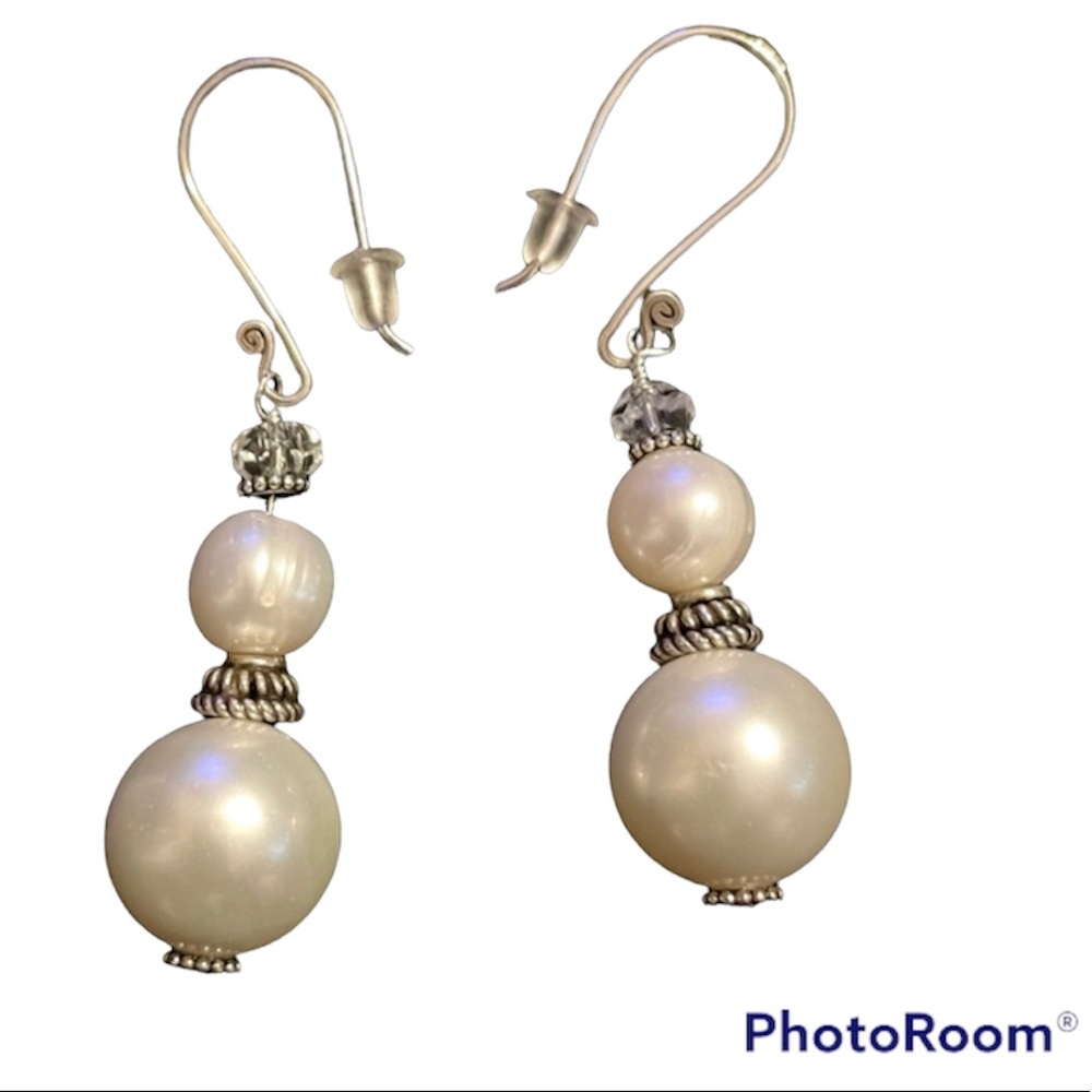 White Pearl Earrings